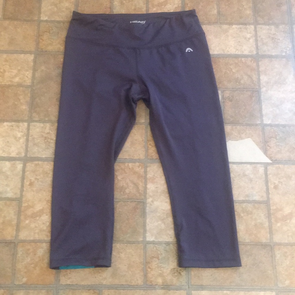 Head women’s M drifit capris